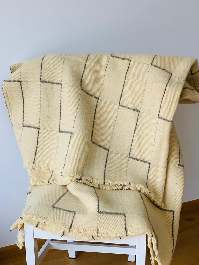 Tagesdecke, 100% Schafschurwolle, Beige, 180cmx150cm – Bild 7