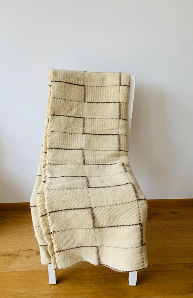 Tagesdecke, 100% Schafschurwolle, Beige, 180cmx150cm – Bild 10