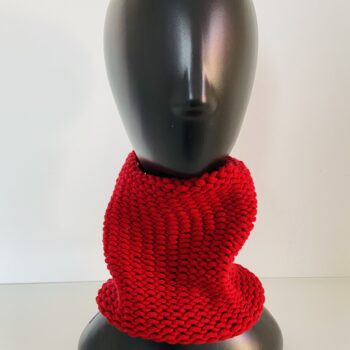 Merino Schal in Rot, handgestrickt – 100% Merinowolle