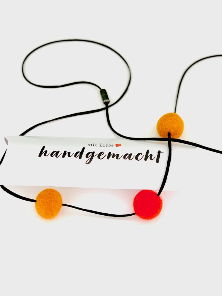 Halskette lang – orange-dunkelorange – Halsschmuck – 120 cm
