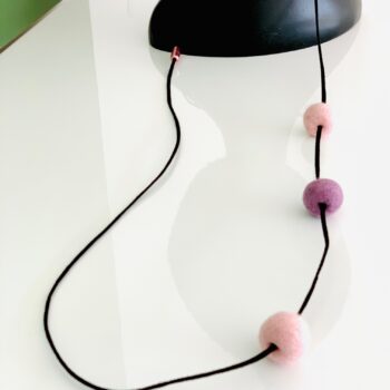 Halskette lang – rosa-lila – Halsschmuck – 120 cm