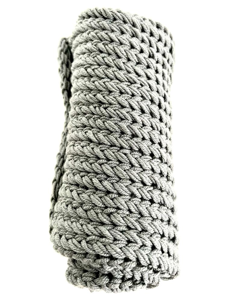 Merino Schal in Grau, handgestrickt - 100% Merinowolle - extradick – Bild 2