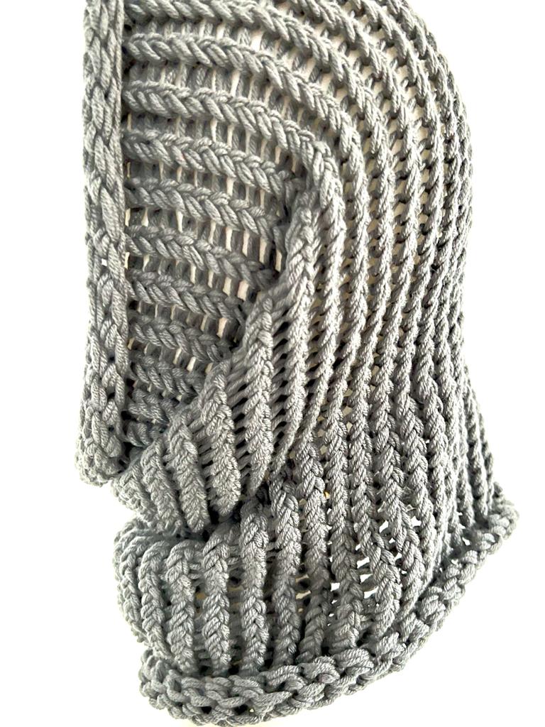Merino Schal in Grau, handgestrickt - 100% Merinowolle - extradick – Bild 3