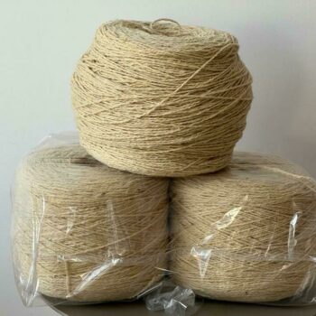 STRICKWOLLE - 100% Schurwolle 1000 Gramm - NEU - unbehandelt