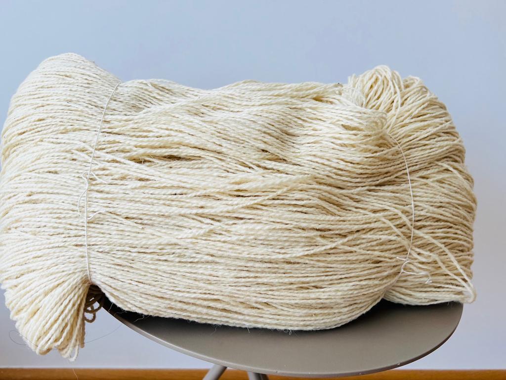 STRICKWOLLE - 100% Schurwolle 1000 Gramm - NEU - hellbeige - gewaschen – Bild 3