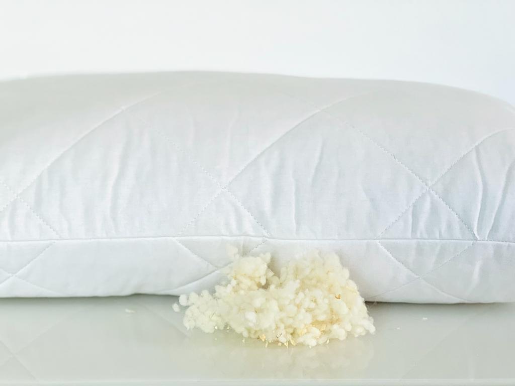 Kopfkissen 40x60 cm, 100% Baumwolle, Füllung: Schurwolle & Zirbenspäne – Bild 9
