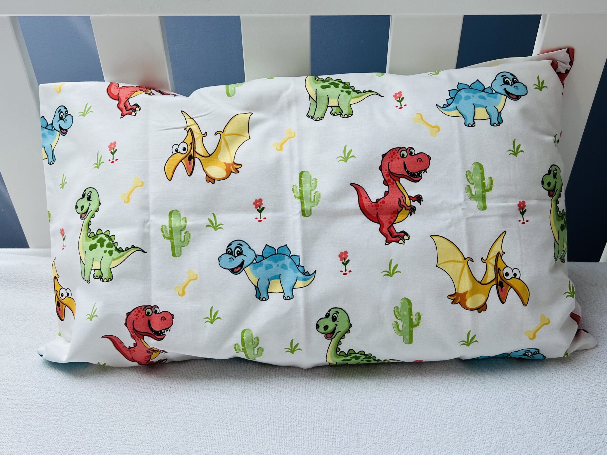 Kinderkissenbezug 30x50 cm, Dino2, 100% Baumwolle - Kissenhülle/Kinderkissenhülle/Kopfkissenbezug